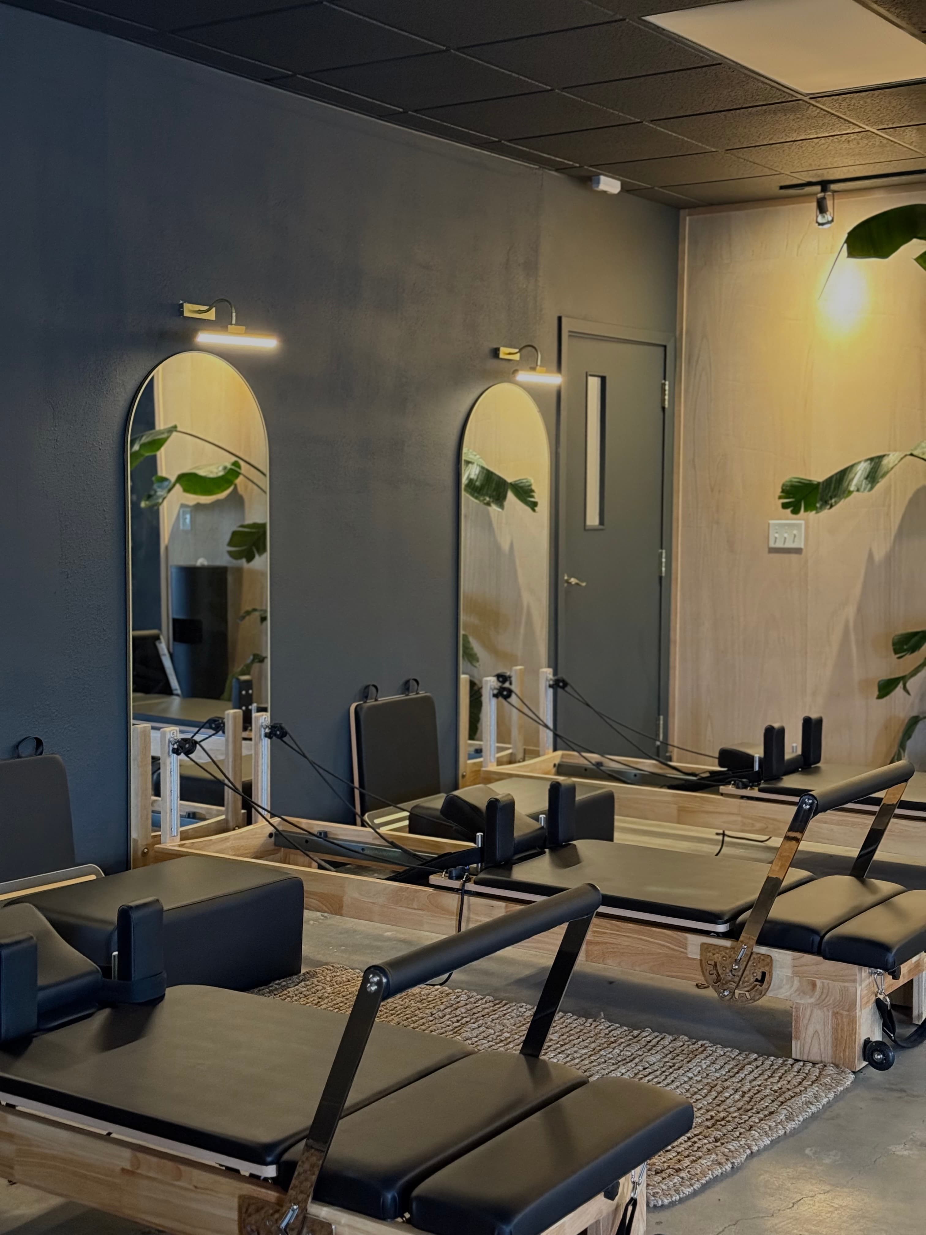 Pilates reformer equipment